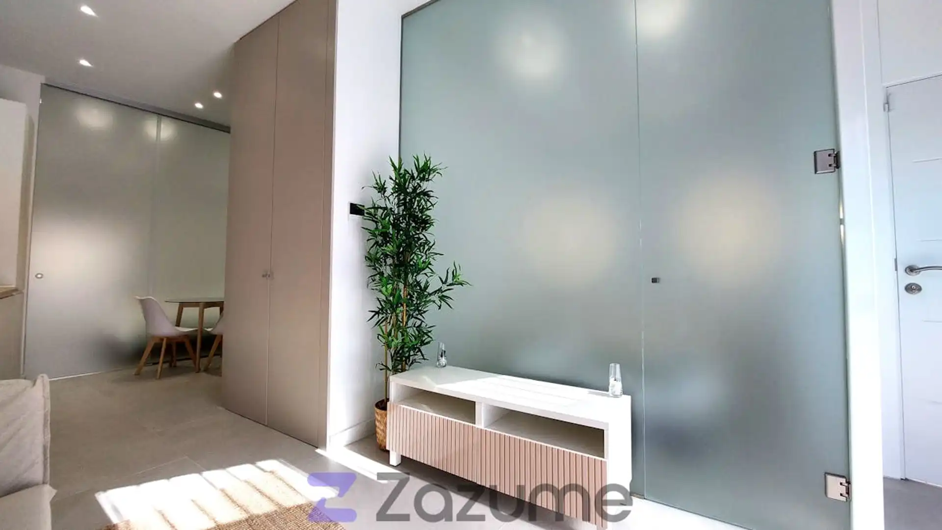 Living room of Flat for rent in  Madrid Capital  with Air Conditioner, Heating and Furnished