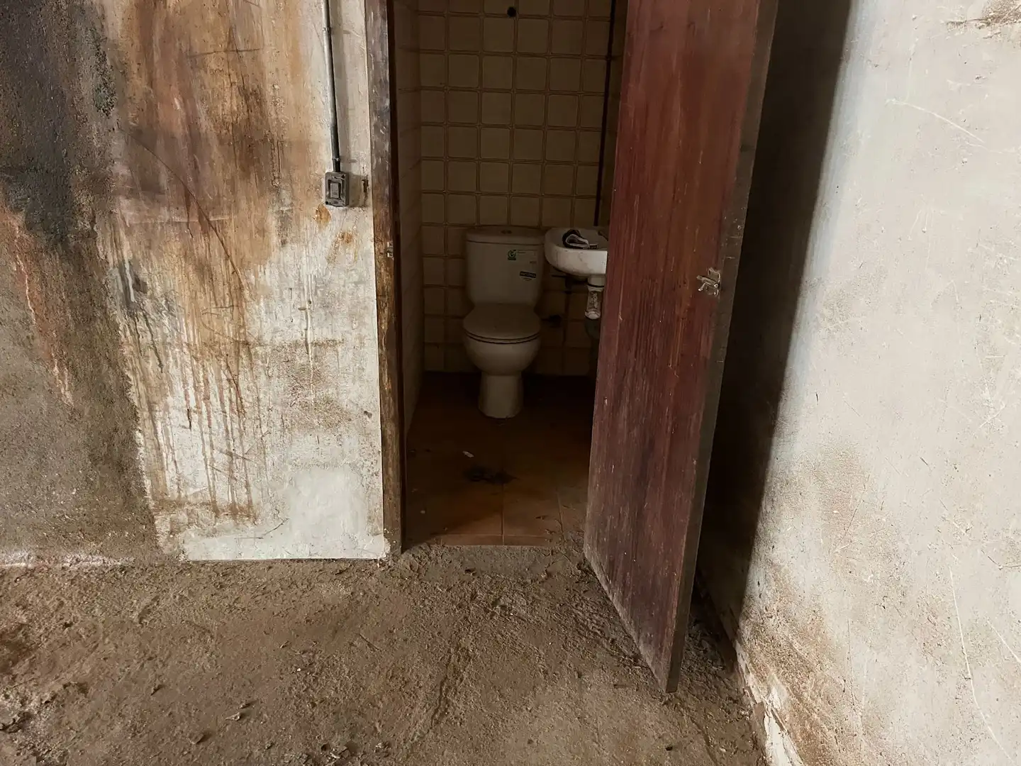 Baño de Local en venta en Arenas de San Pedro