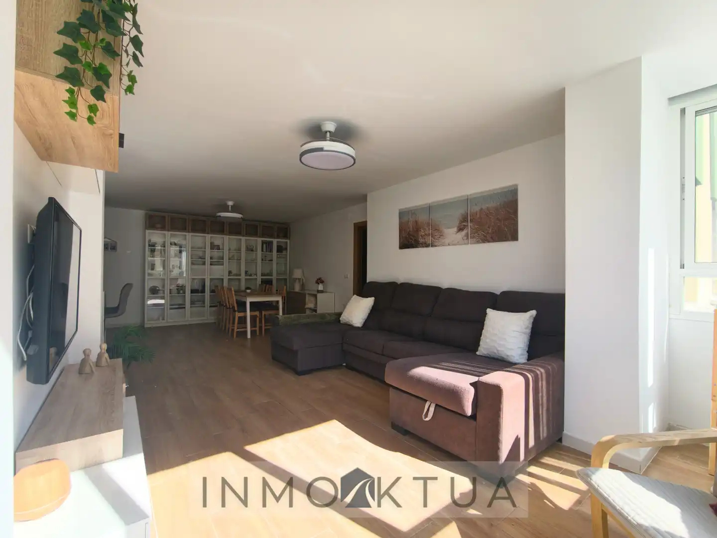 Sala de estar de Piso en venta en El Retiro - Parque Atlántico - Ronda este