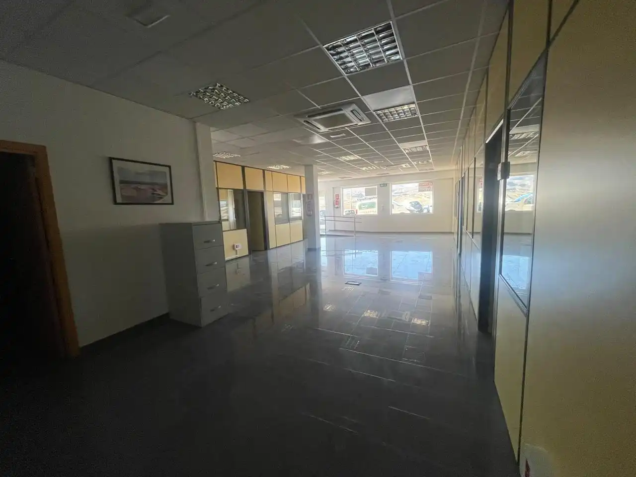 Gewerbefläche zum Verkauf in Calle Secundino Delgado 5, imagen 25