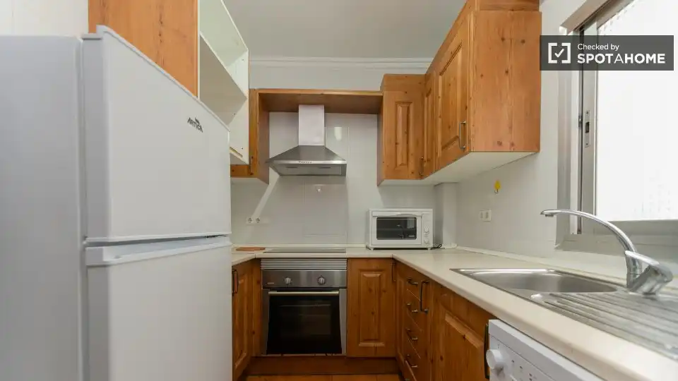 Kitchen of Flat for rent in Valencia  with Air Conditioner, Heating and Furnished