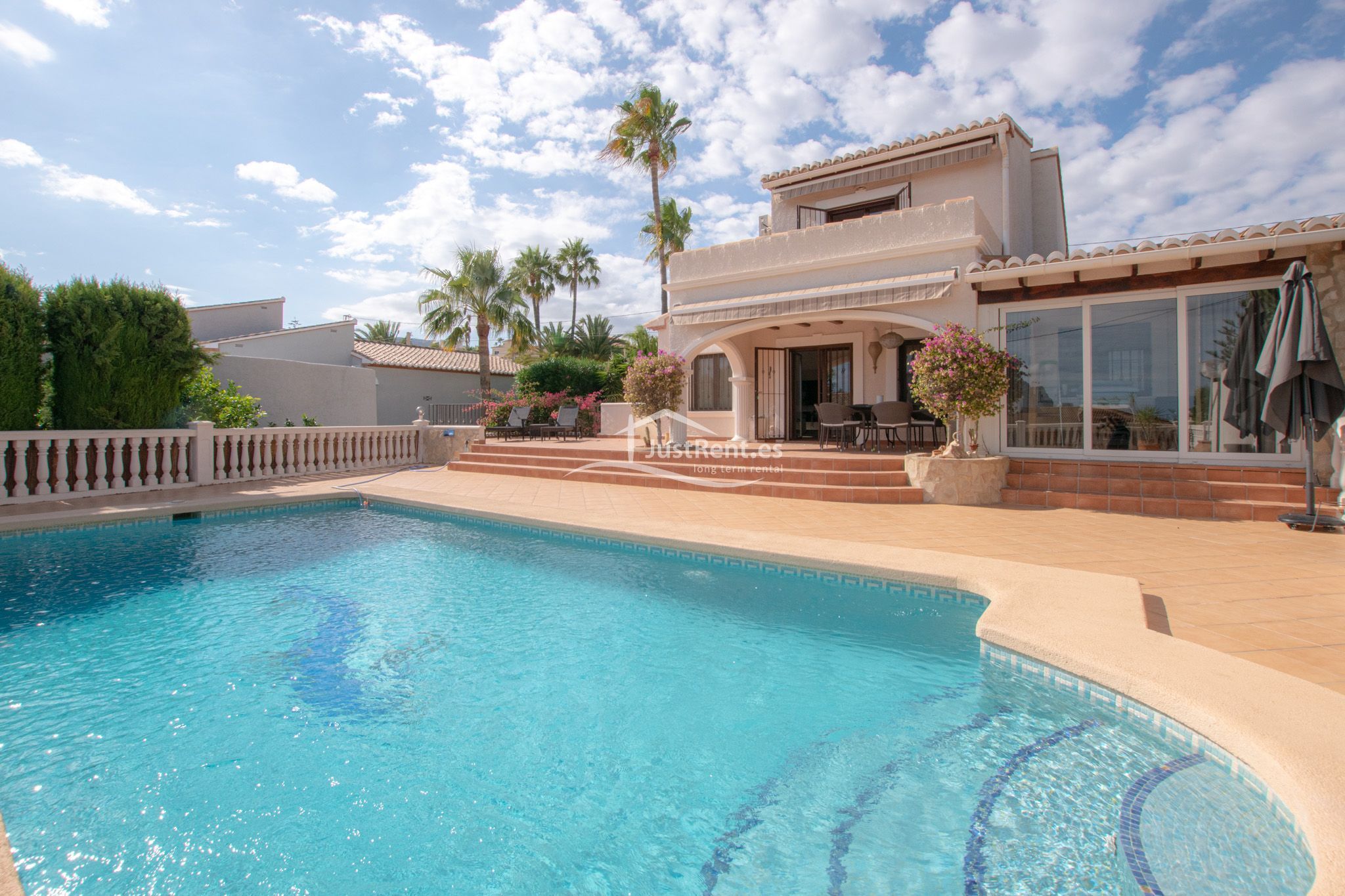 Vista exterior de Casa o xalet de lloguer en Calpe / Calp amb Aire condicionat, Calefacció i Terrassa
