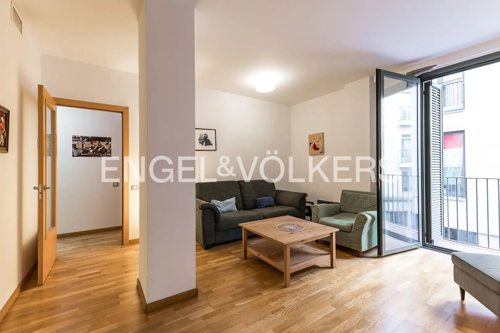 Sala de estar de Piso en venta en Barcelona con Aire acondicionado, Calefacción y Parquet