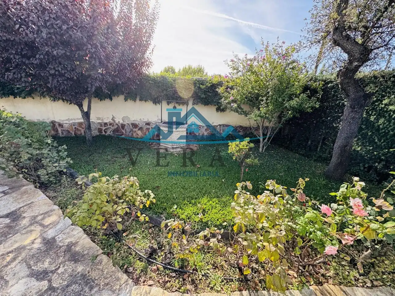 Casa amb piscina en venda a San Román de los Montes, imagen 7