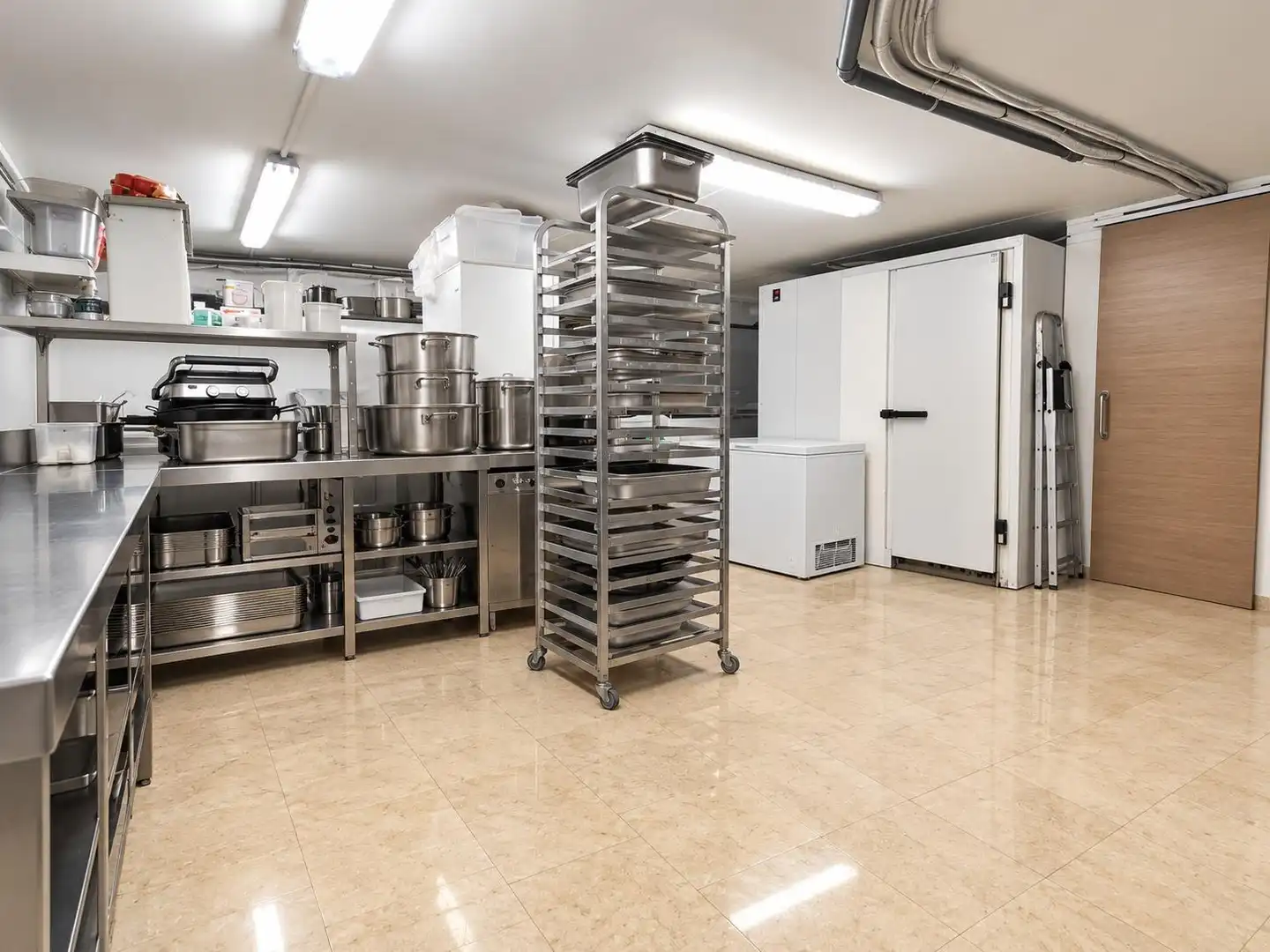 Kitchen of Commercial properties for rent in Badalona