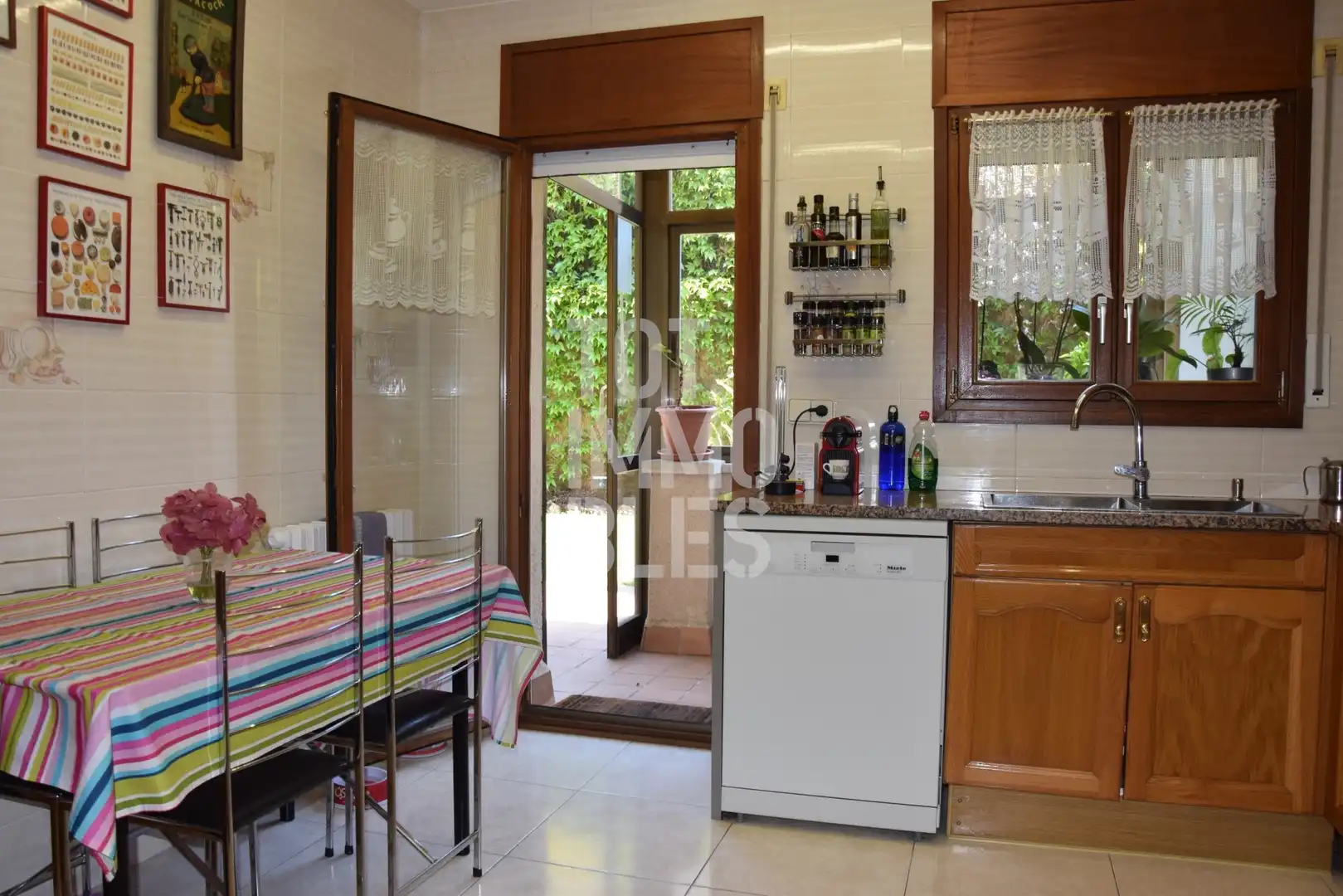 Kitchen of Detached homes for sale in Girona  with Heating and Balcony