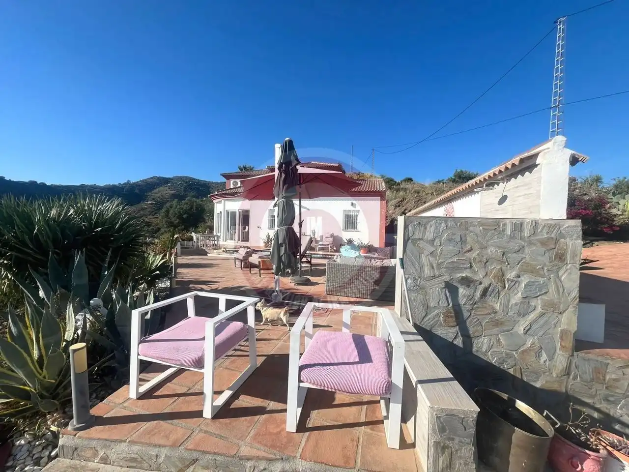 Vista exterior de Casa o chalet en venta en Arenas con Aire acondicionado, Jardín privado y Terraza