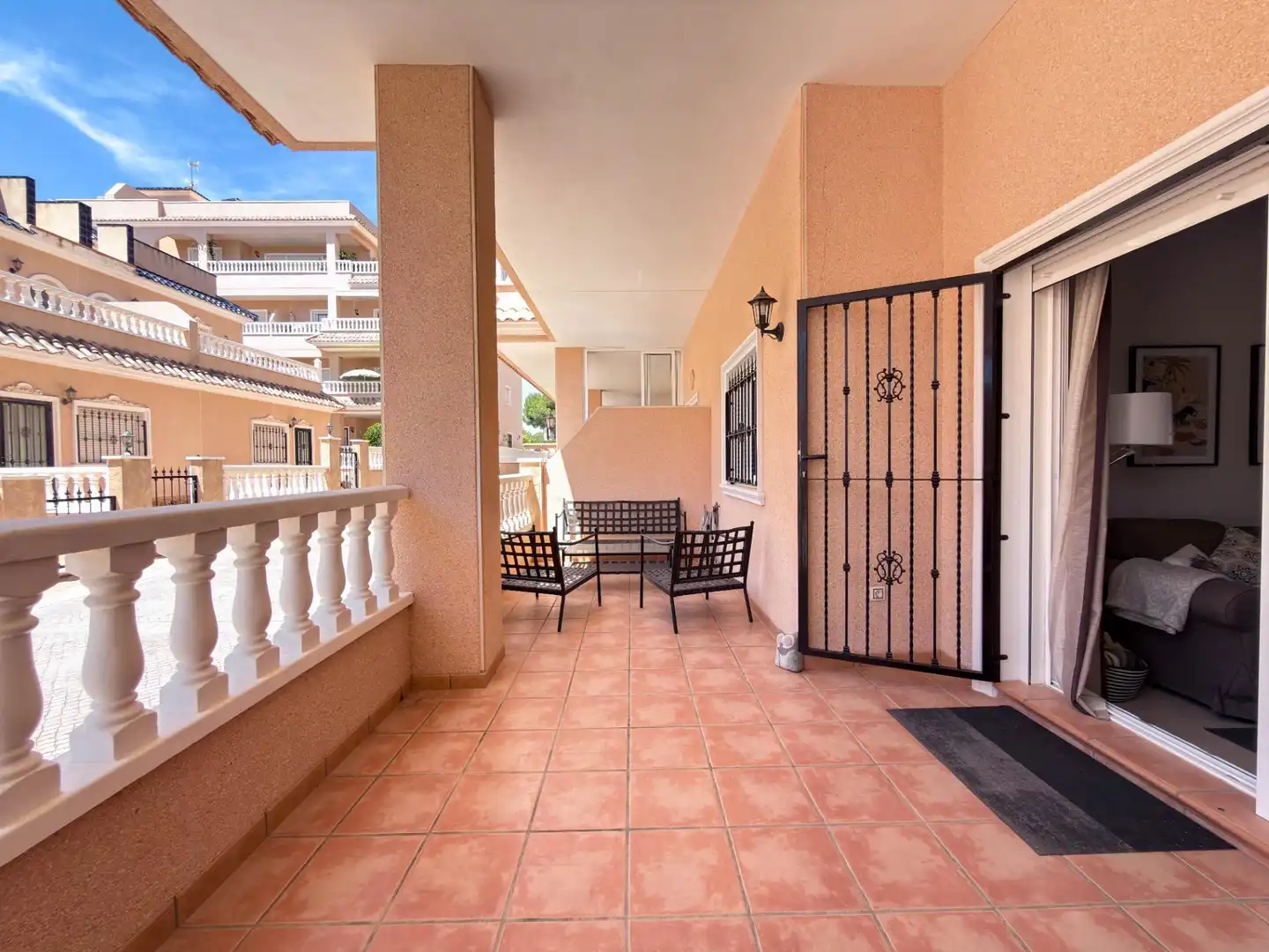 Terrassa de Apartament en venda en Orihuela amb Aire condicionat, Jardí privat i Terrassa