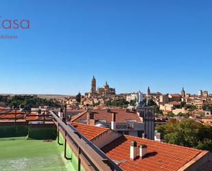 Vista exterior de Pis en venda en Segovia Capital amb Aire condicionat, Calefacció i Jardí privat