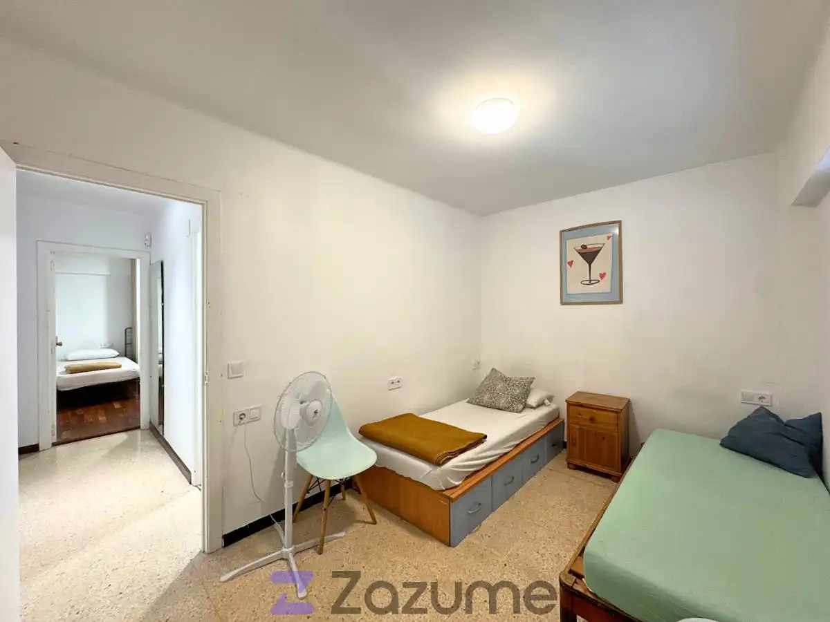Habitación de Piso de alquiler en  Palma de Mallorca con Calefacción, Parquet y Amueblado