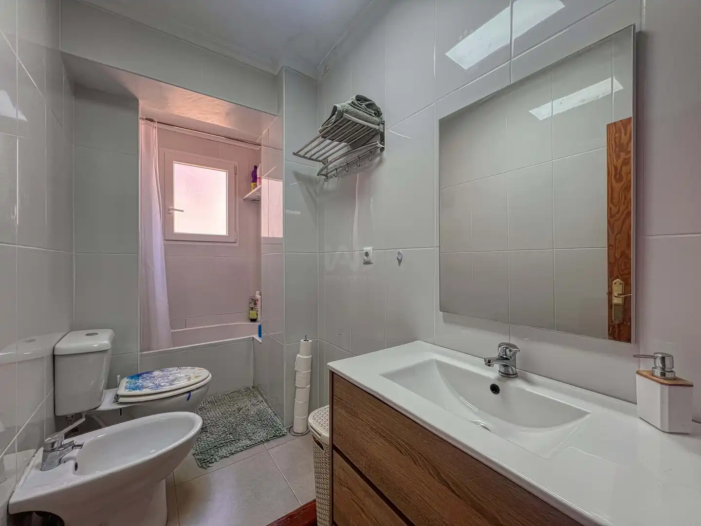 Baño de Piso en venta en Dénia con Aire acondicionado, Calefacción y Terraza