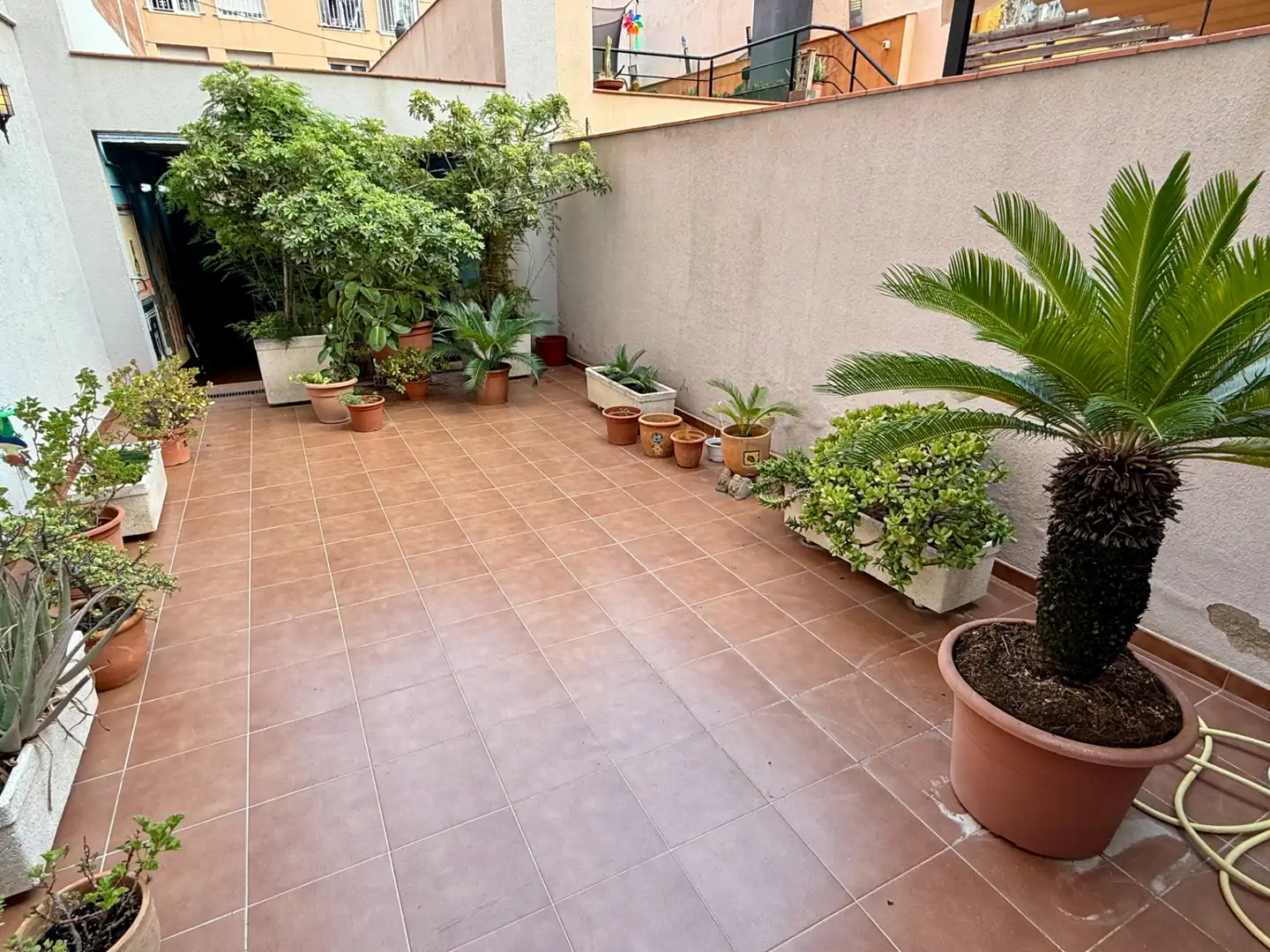 Terrassa de Casa adosada en venda en Barcelona amb Aire condicionat, Calefacció i Jardí privat