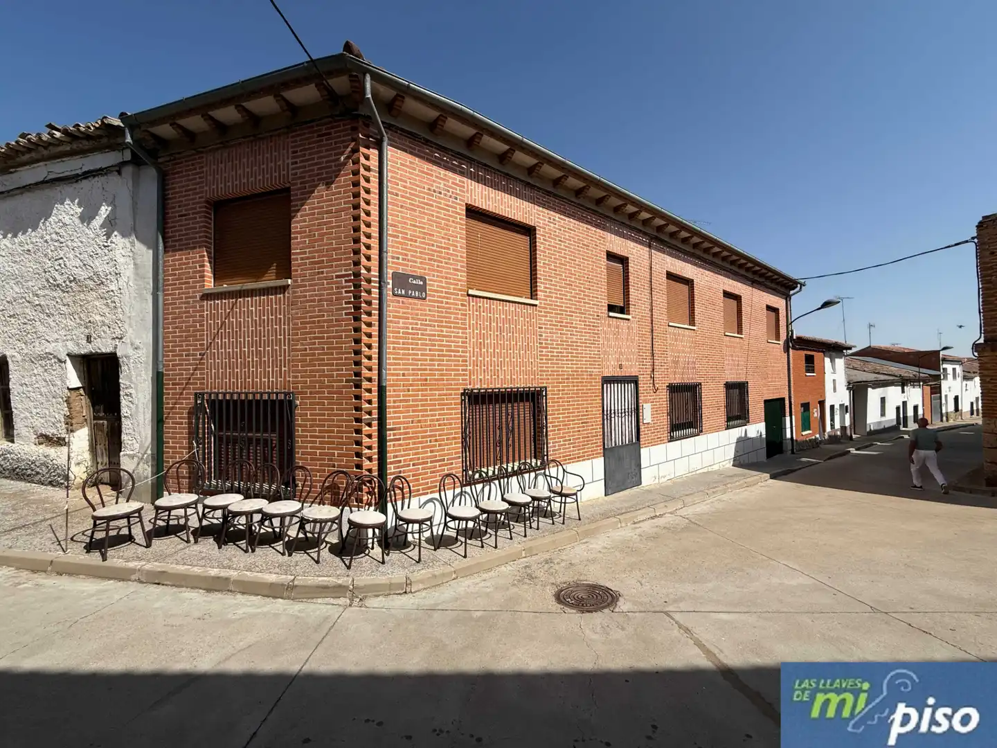 Vista exterior de Casa o xalet en venda en Pollos amb Jardí privat, Terrassa i Traster
