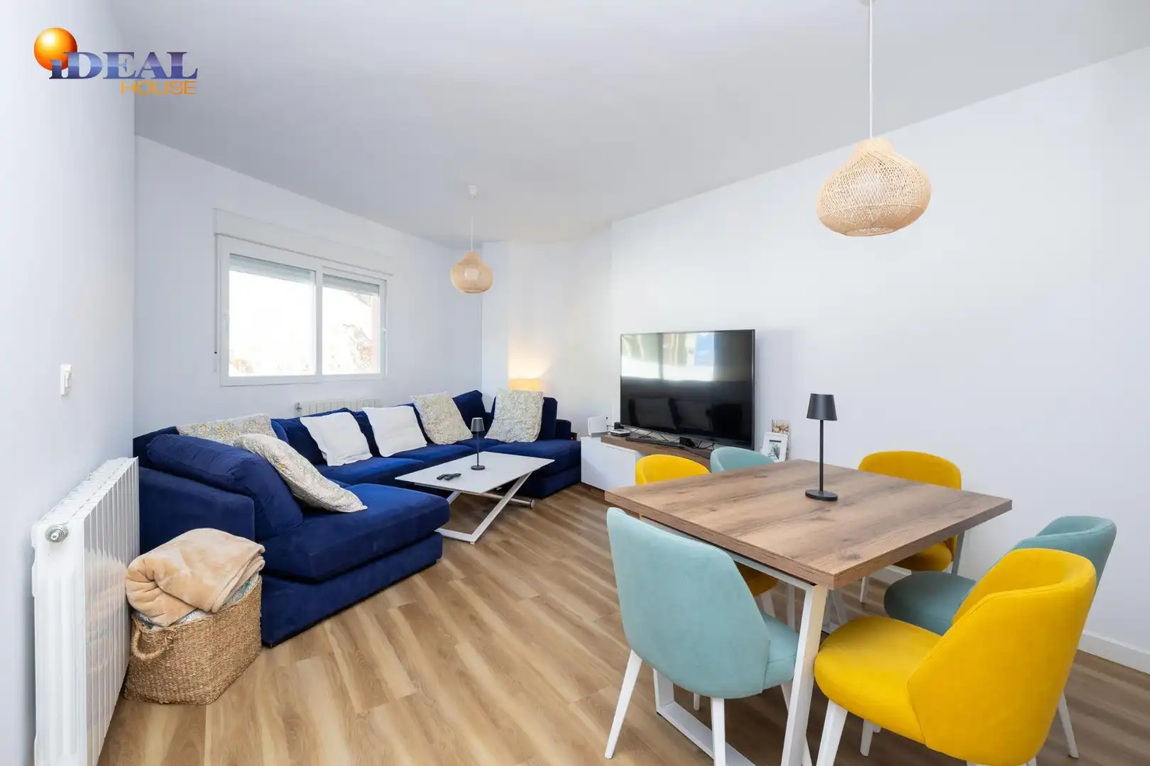 Sala de estar de Piso en venta en Granada con Aire acondicionado, Calefacción y Terraza