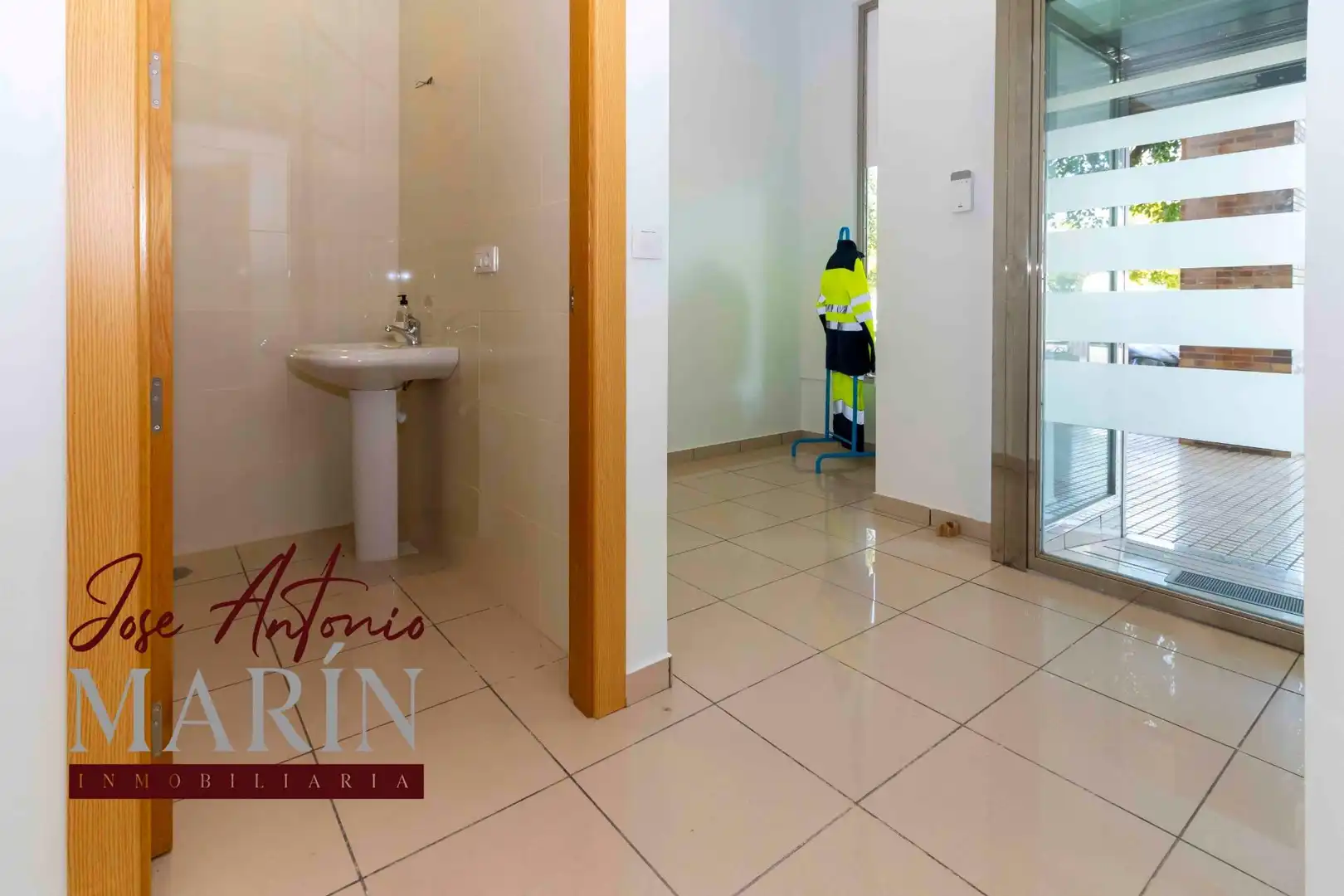 Baño de Local en venta en Badajoz