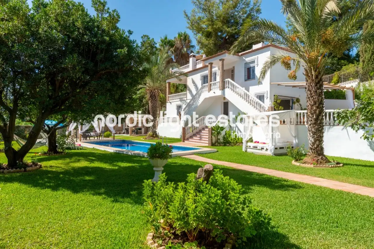 House with pool to rent in Frigiliana, imagen 2