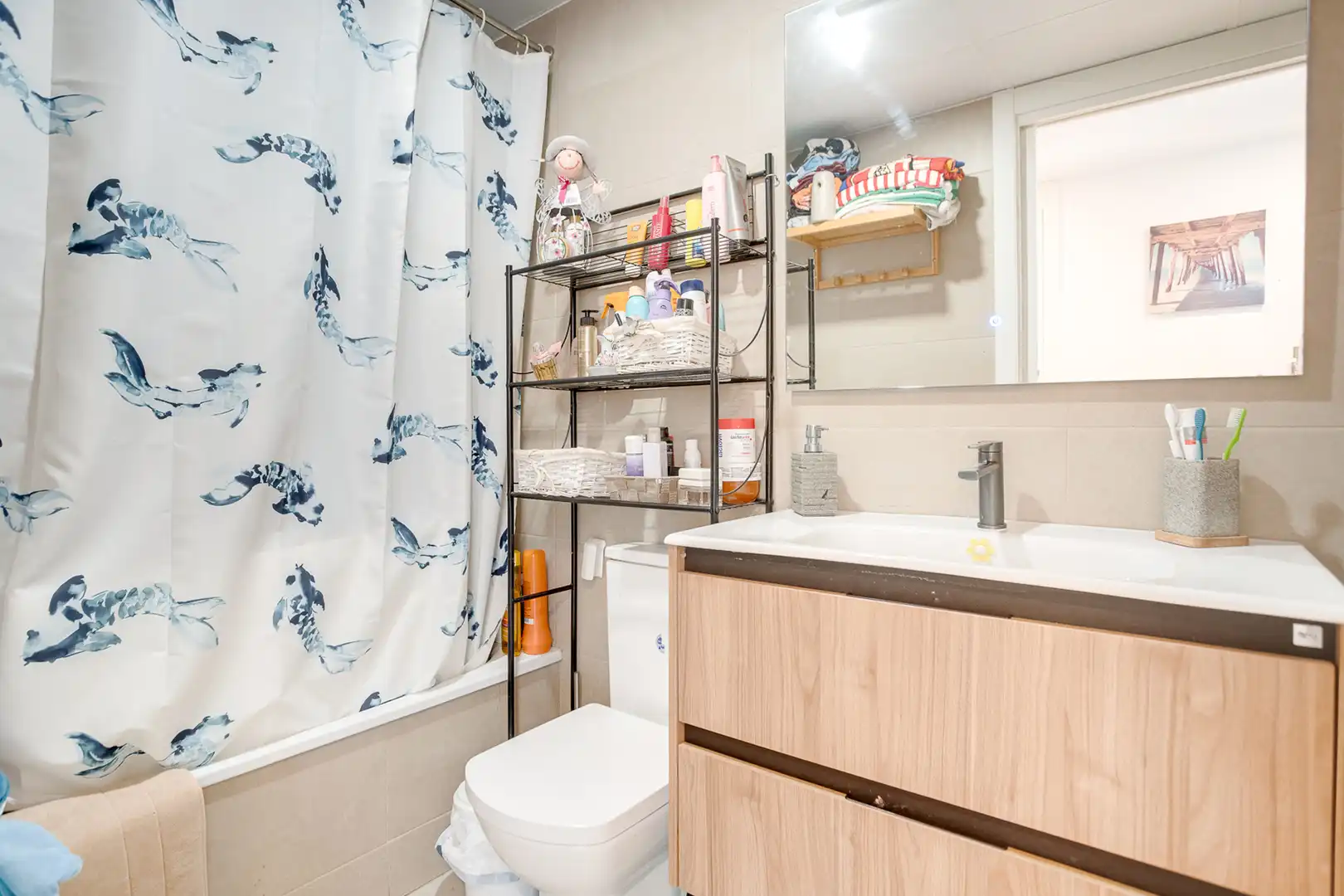 Bathroom of Flat for sale in Badalona  with Heating, Swimming Pool and Balcony