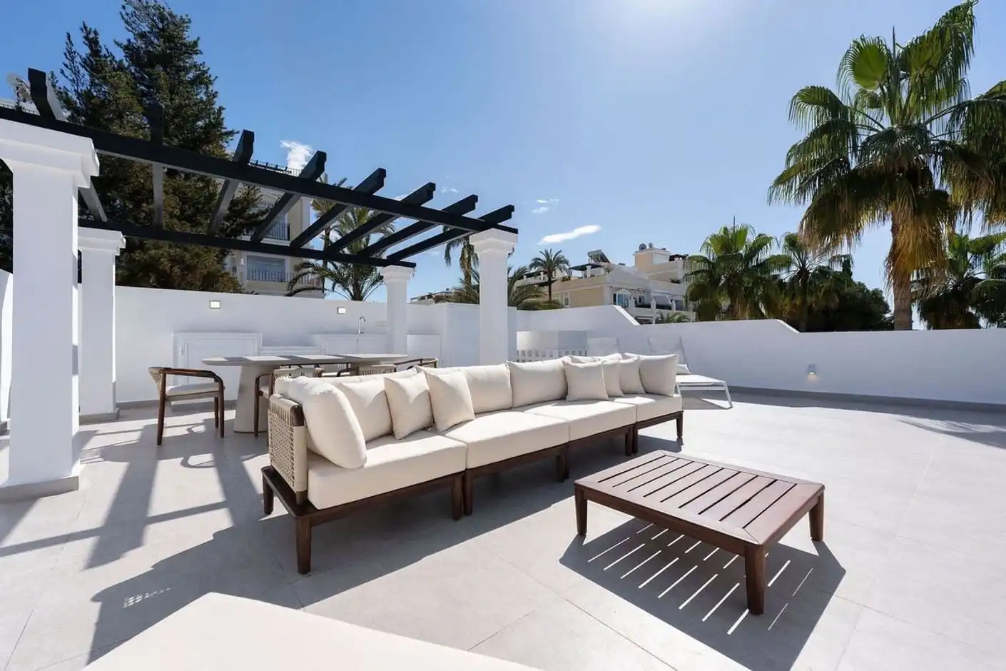 Terraza de Ático en venta en Marbella con Aire acondicionado, Terraza y Piscina