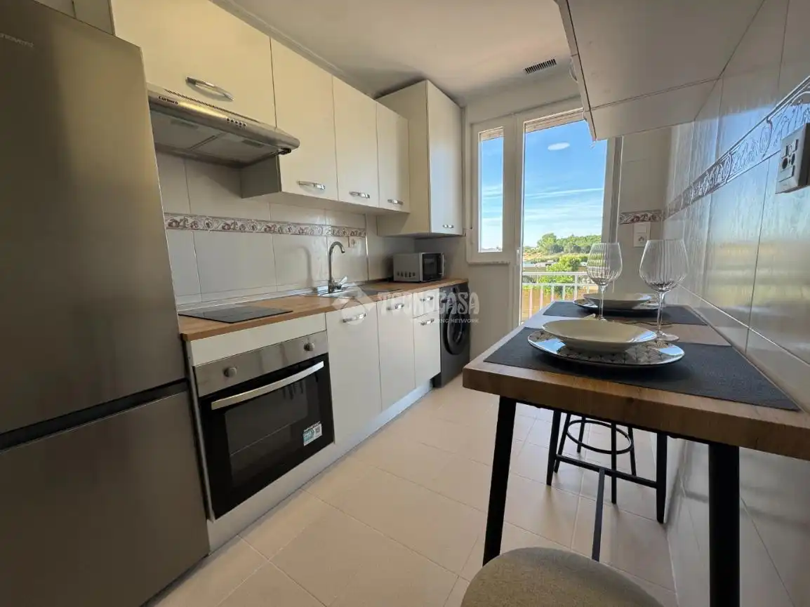 Kitchen of Flat for rent in Pelabravo  with Heating