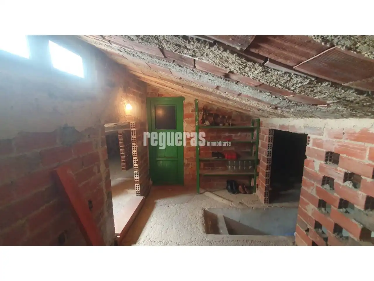 Houses for sale in Corvera de Asturias  with Heating, Parquet flooring and Furnished