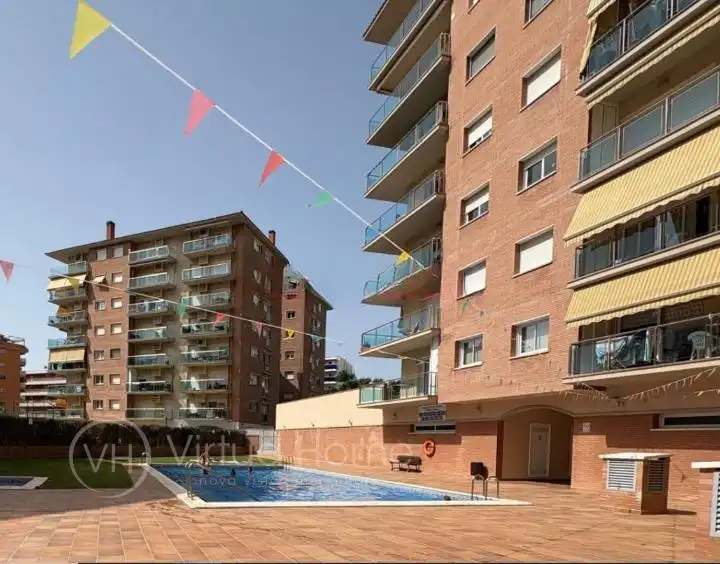 Pis amb terrassa en venda a Santa Susanna, imagen 2