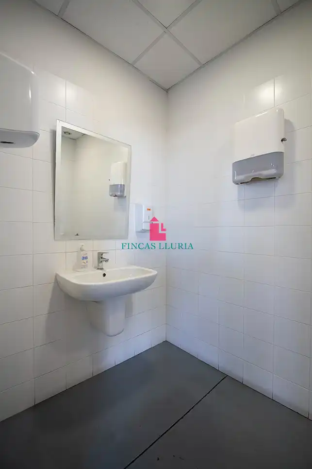 Industrial building to rent in Sant Andreu de la Barca, imagen 15