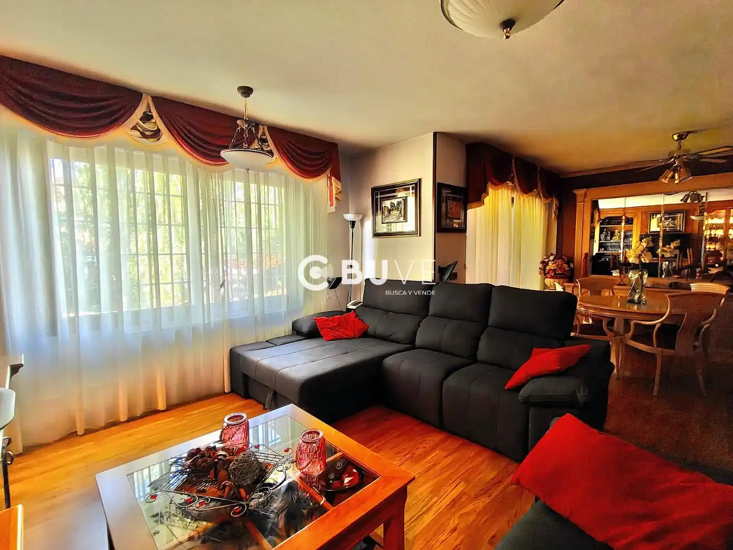 Sala d'estar de Casa adosada en venda en Fuenlabrada amb Aire condicionat, Calefacció i Jardí privat