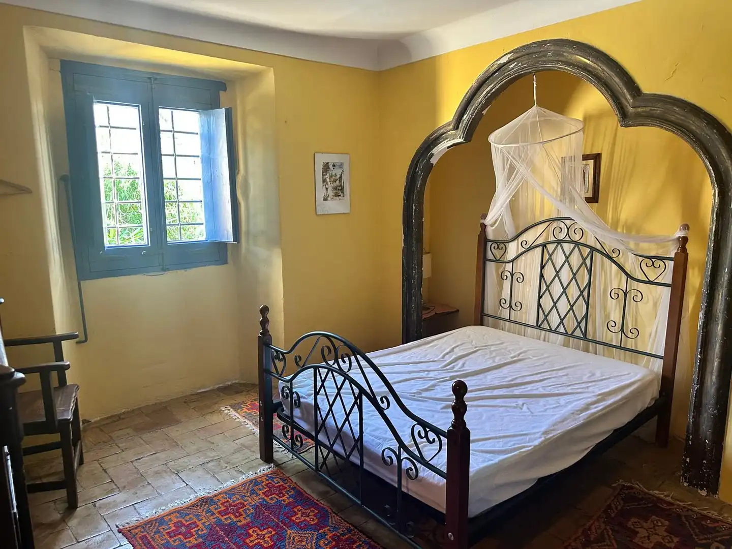 Dormitori de Casa o xalet de lloguer en Cornellà del Terri amb Aire condicionat, Calefacció i Jardí privat