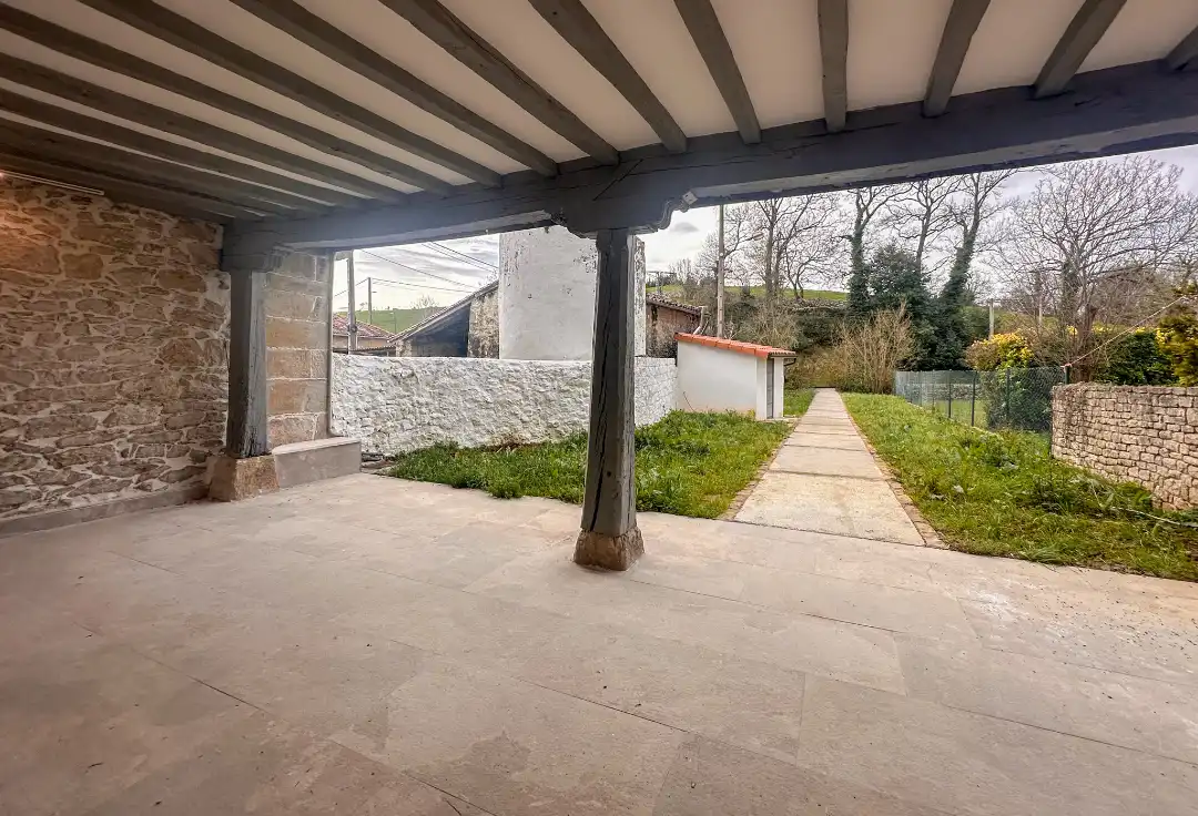 Casa adosada en venta en Lugar Barrio Carrera, Alfoz de Lloredo