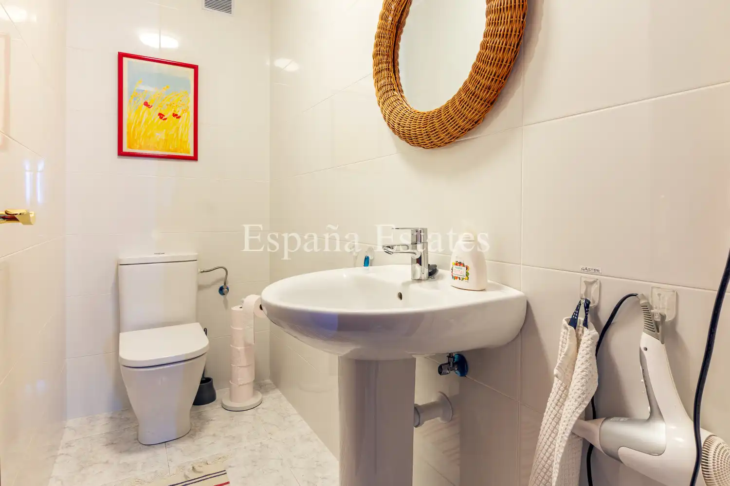 Bany de Apartament en venda en Nerja amb Aire condicionat, Calefacció i Terrassa