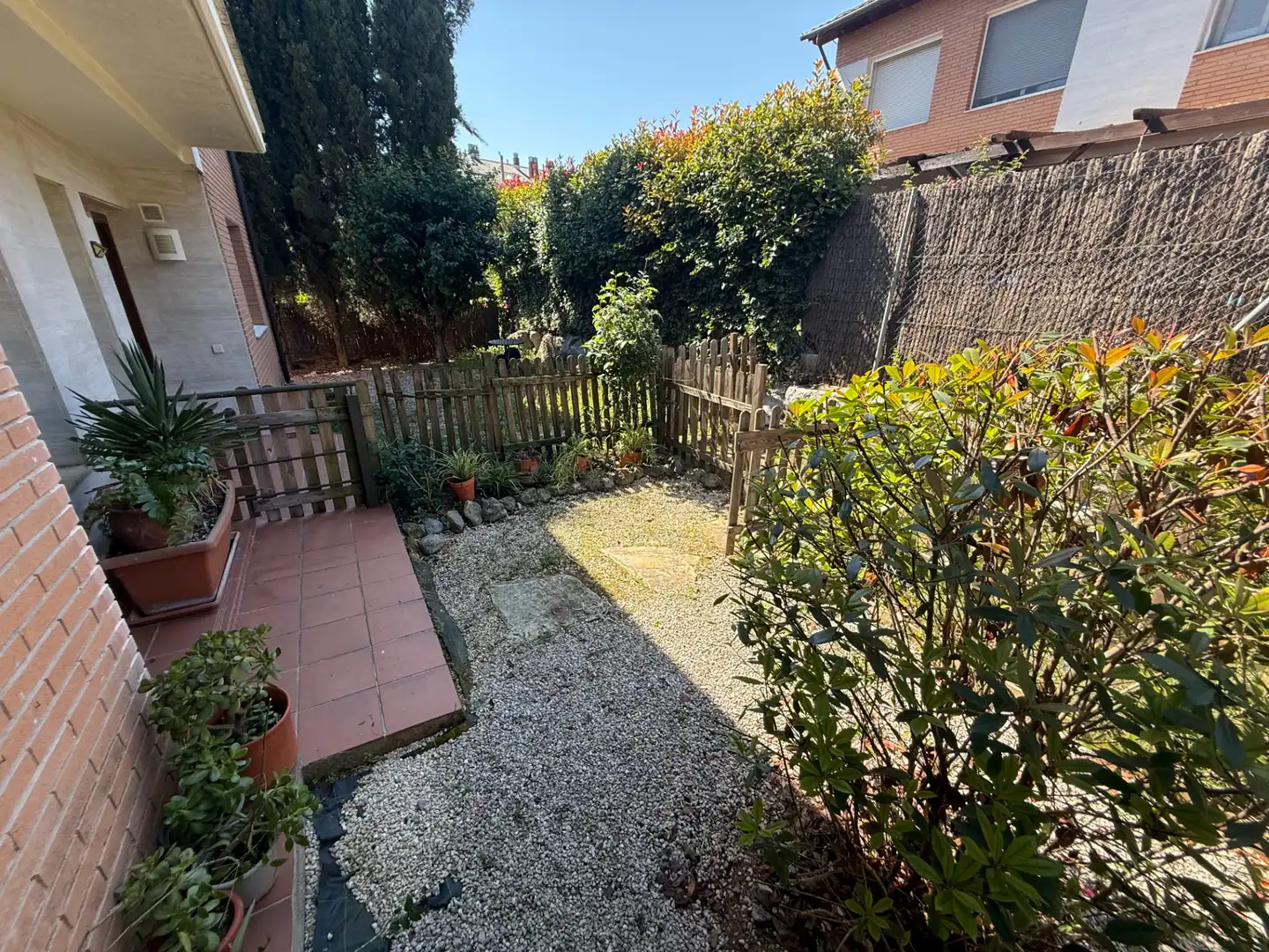 Garten von Einfamilien-Reihenhaus zum Verkauf in L'Ametlla del Vallès mit Klimaanlage, Heizung und Privatgarten