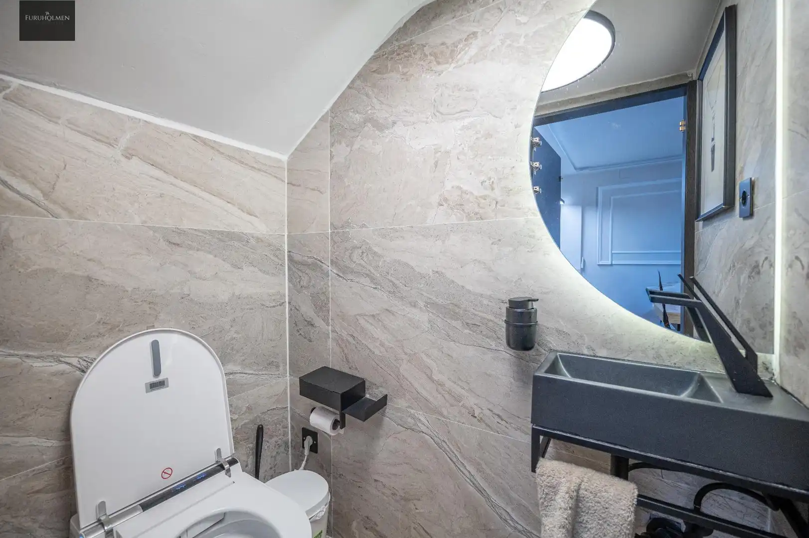 Bathroom of Duplexes for sale in Alhendín  with Air Conditioner, Heating and Storage room