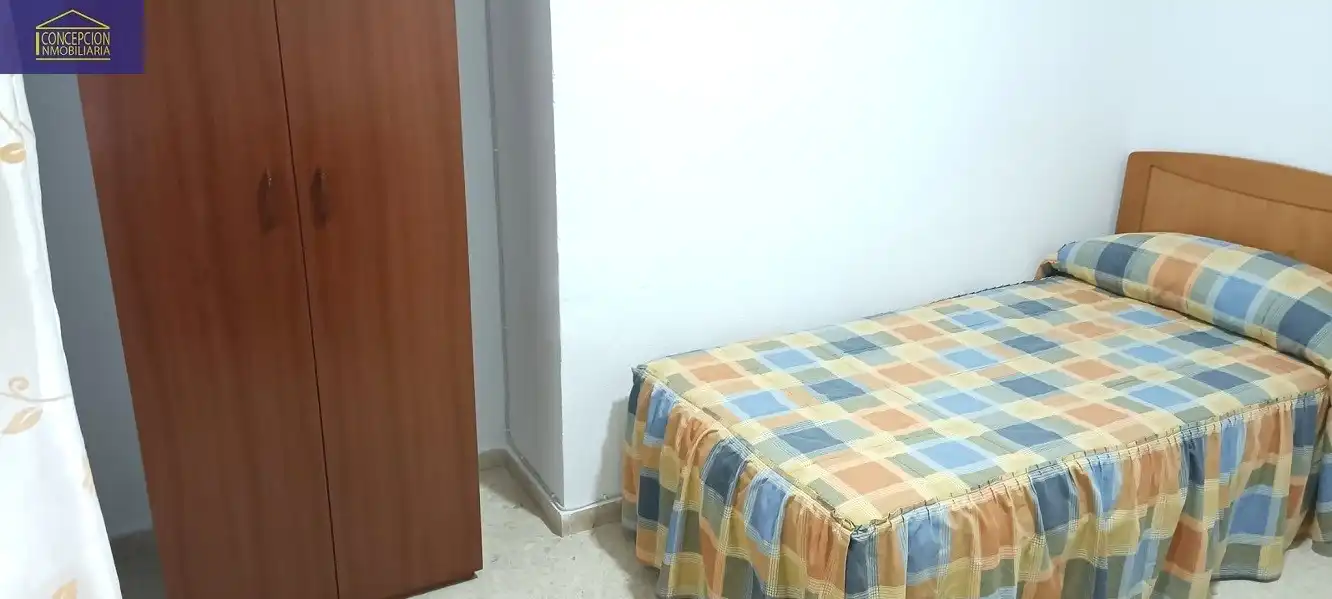 Schlafzimmer von Wohnung mieten mit Kaufoption in Córdoba mit Klimaanlage, Heizung und Terrasse