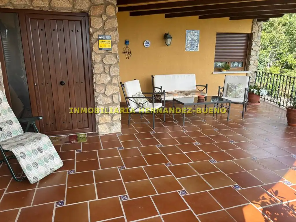Terrassa de Casa o xalet en venda en Sequeros amb Calefacció, Jardí privat i Terrassa