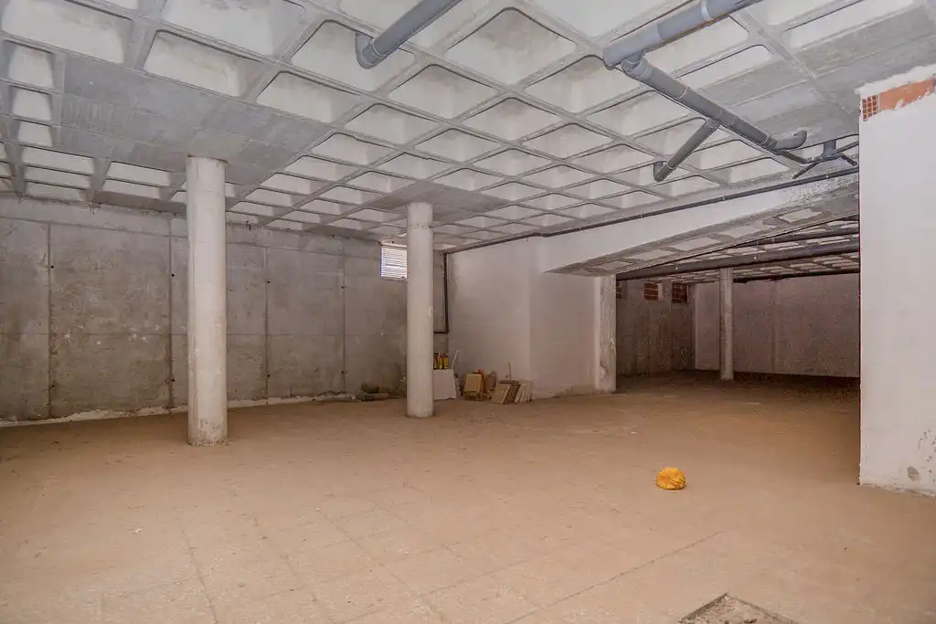 Business premises for sale in C/ De Villeurbanne, imagen 6