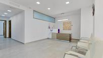 Premises to rent in Marbella  with Air Conditioner and Furnished