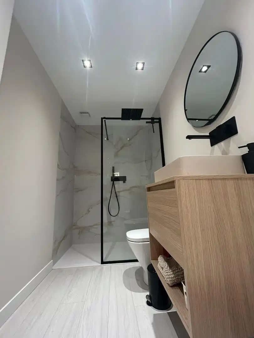 Baño de Piso en venta en Antequera con Aire acondicionado, Calefacción y Terraza