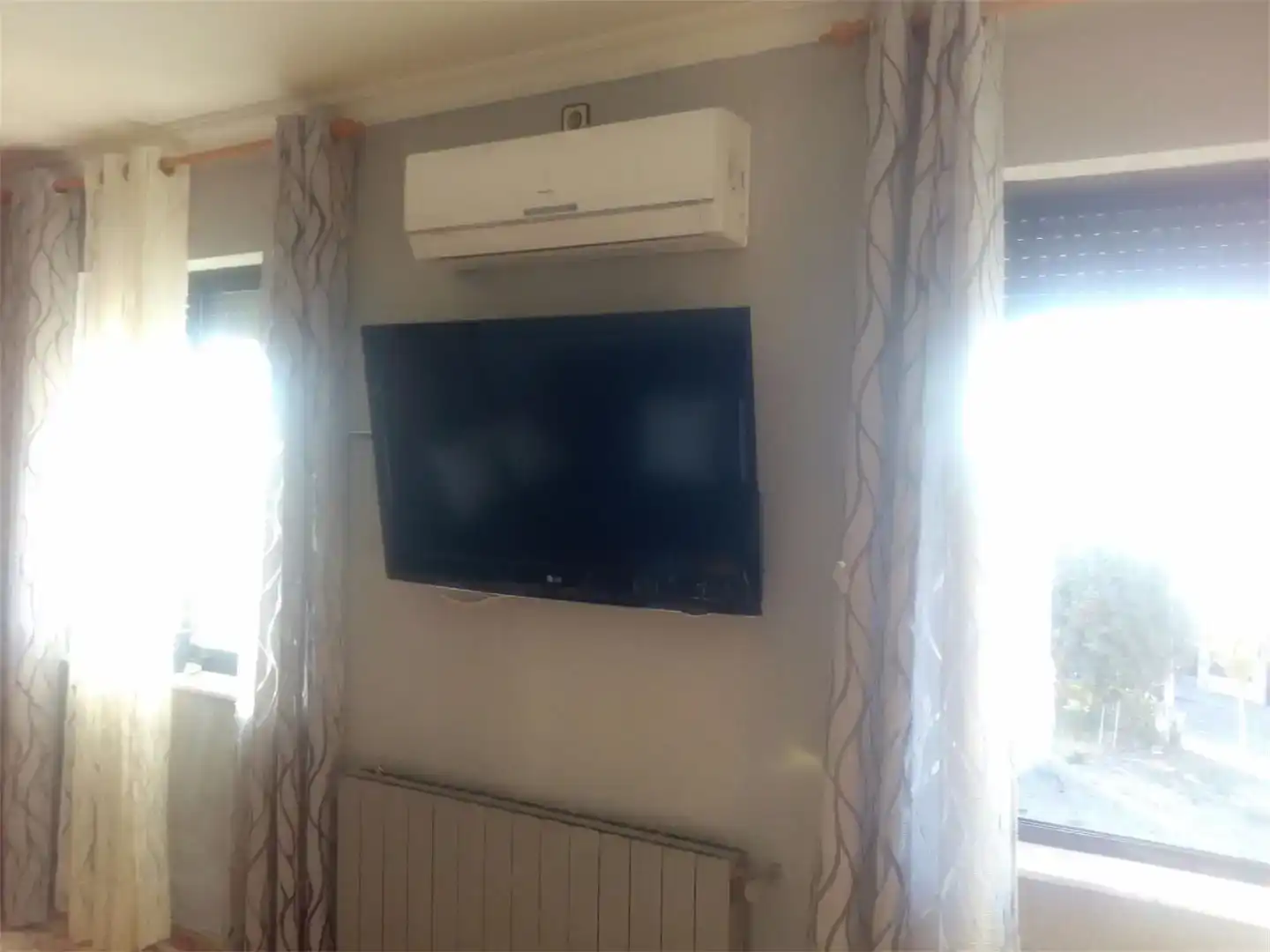 Sala d'estar de Pis en venda en Ciudad Real Capital amb Aire condicionat