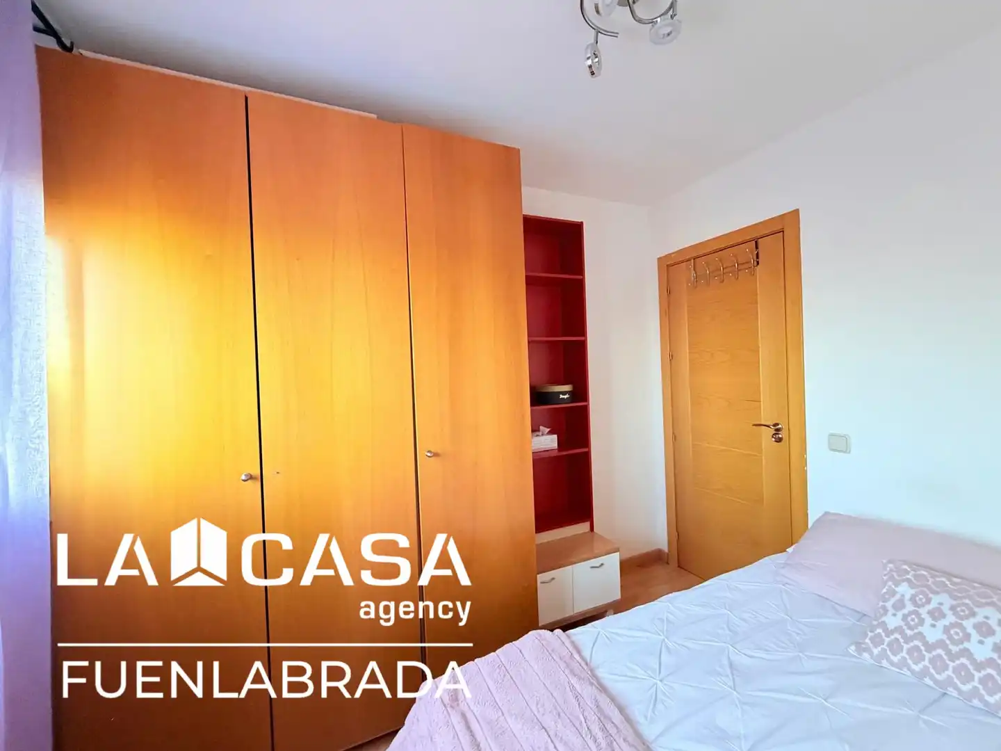 Habitación de Piso en venta en Fuenlabrada con Aire acondicionado, Trastero y Piscina