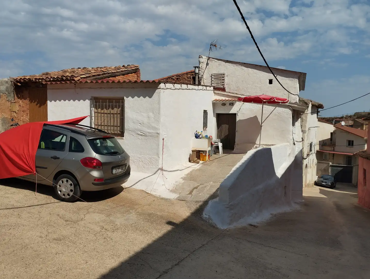 Vista exterior de Finca rústica en venta en Olvés con Calefacción, Terraza y Amueblado