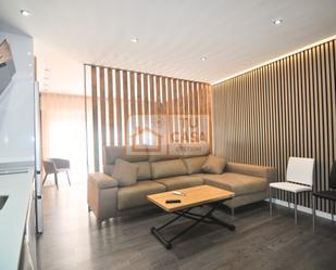 Living room of Apartment to rent in Cáceres Capital  with Air Conditioner, Heating and Furnished