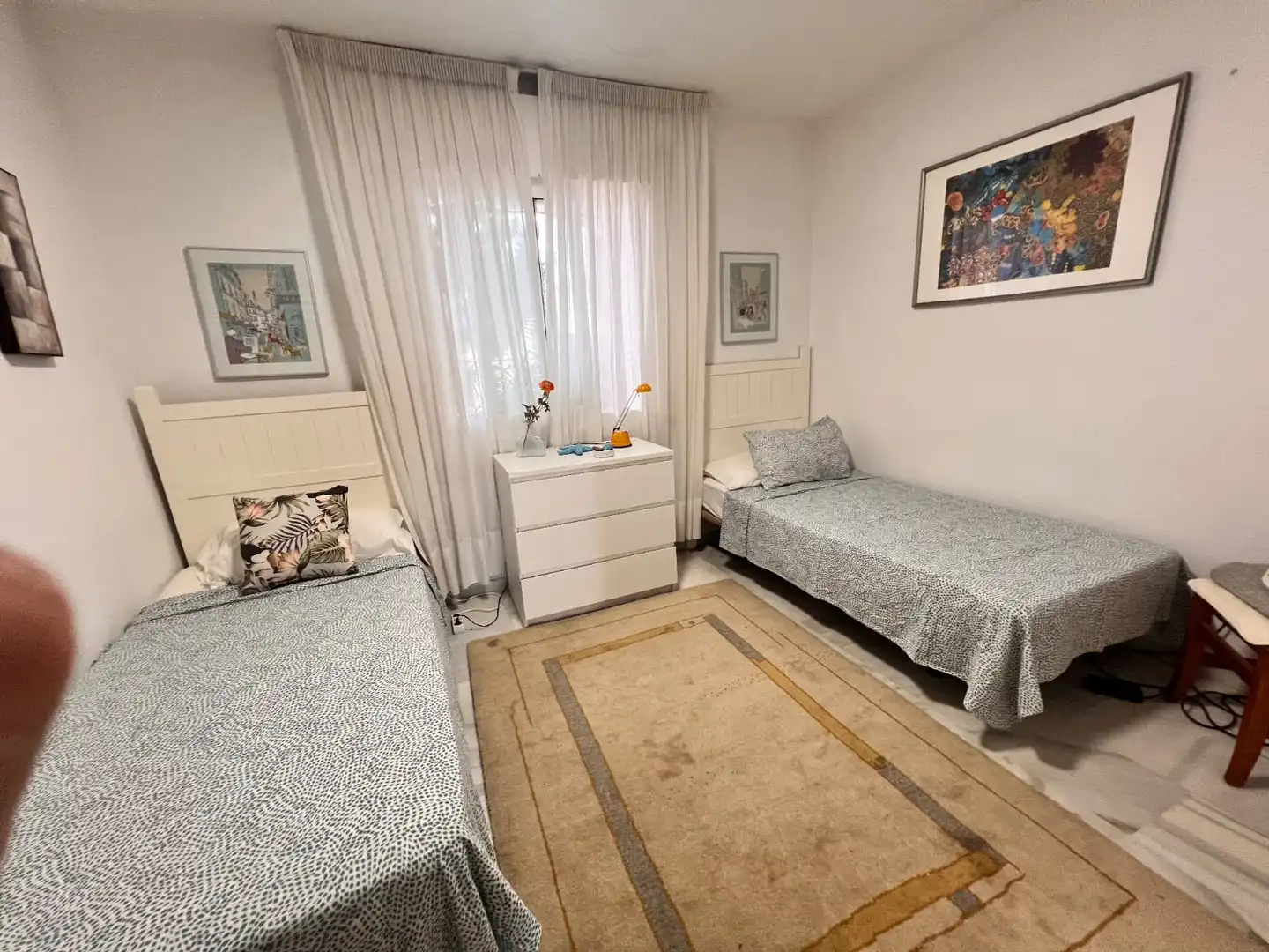 Dormitori de Apartament de lloguer en Mijas amb Jardí privat, Terrassa i Traster