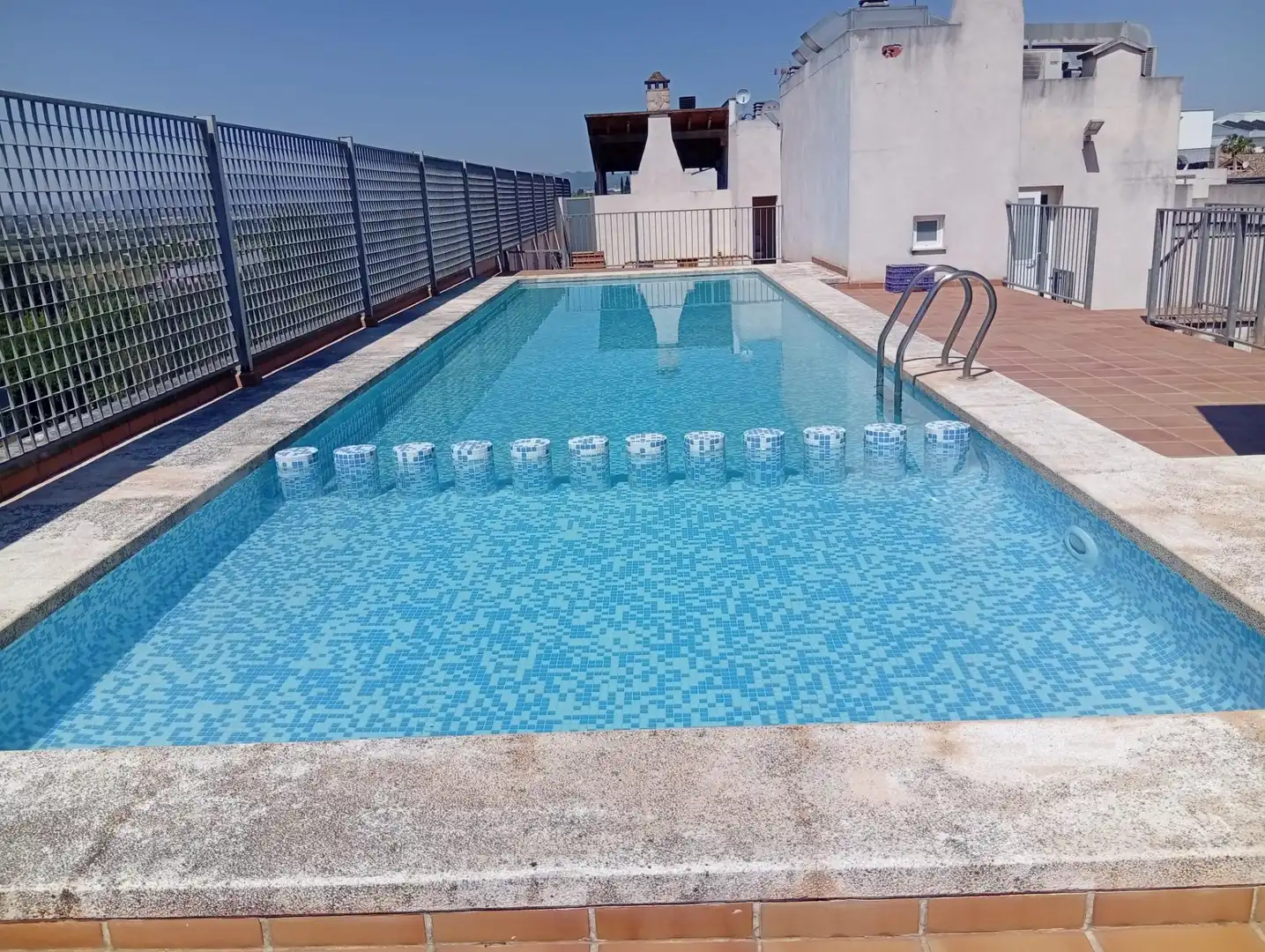 Swimming pool of Flat for sale in La Pobla del Duc  with Air Conditioner, Furnished and Community pool