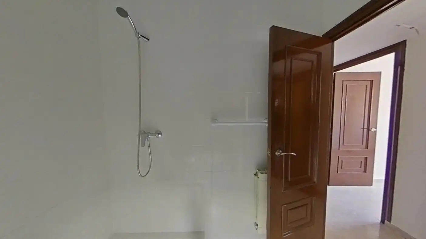 Badezimmer von Wohnung zum Verkauf in Getafe
