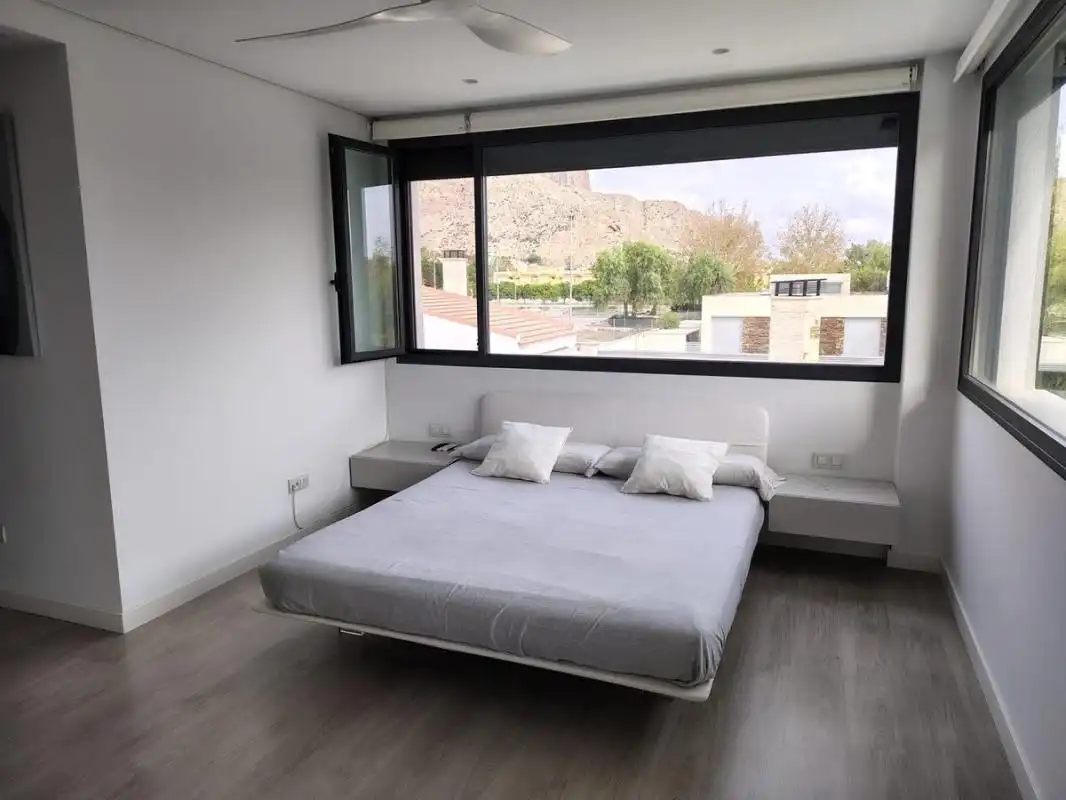Dormitori de Casa adosada en venda en Callosa de Segura amb Aire condicionat, Calefacció i Jardí privat