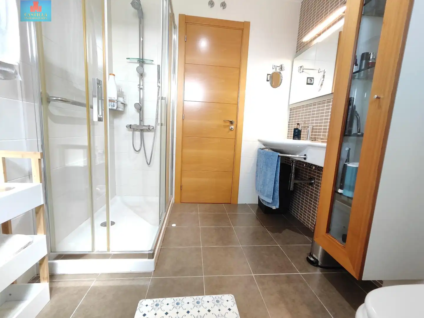Baño de Casa adosada en venta en Ávila con Calefacción, Jardín privado y Terraza