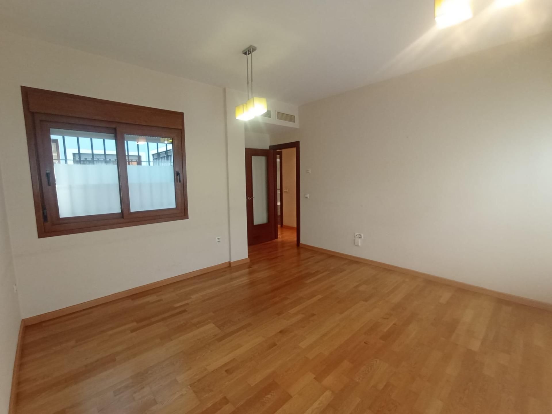 Bedroom of Flat to rent in Málaga Capital  with Storage room and Community pool
