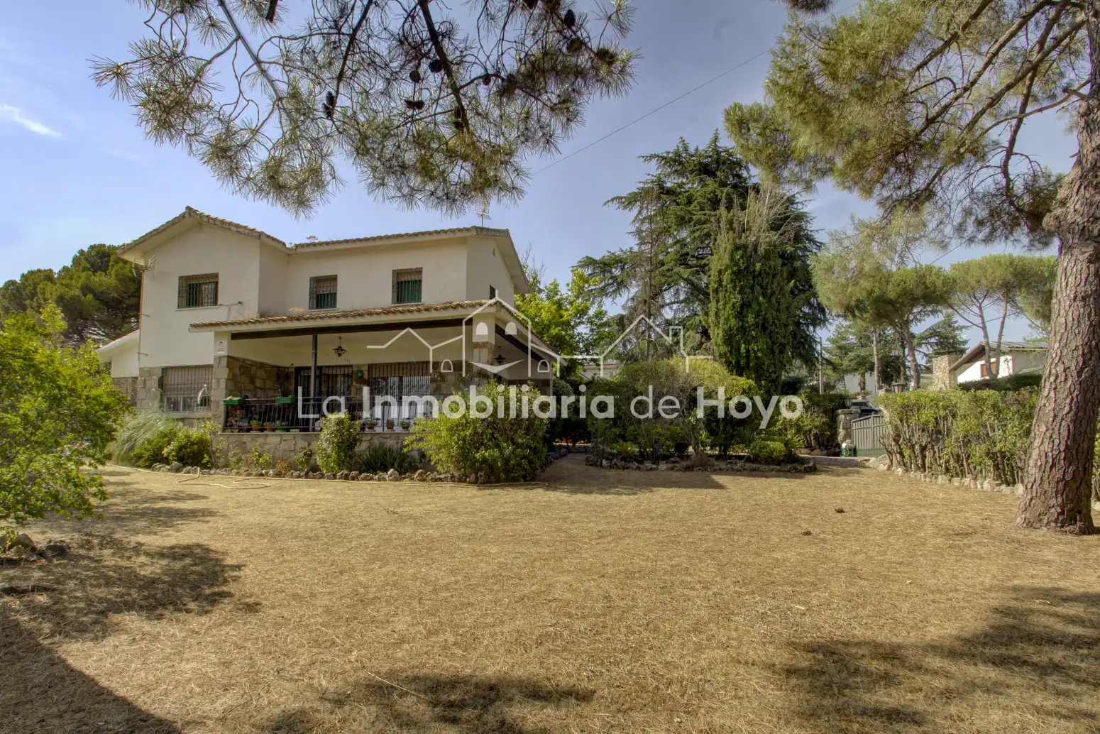 Jardí de Casa o xalet en venda en Hoyo de Manzanares amb Calefacció, Jardí privat i Terrassa