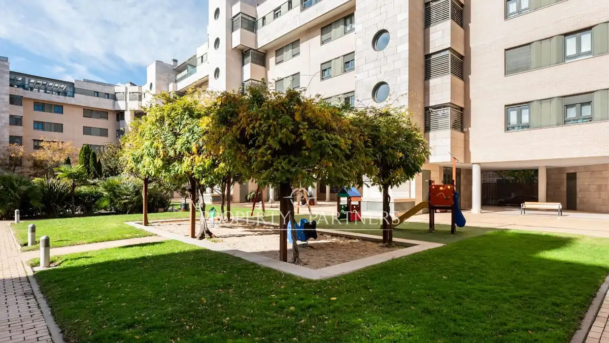 Apartment with pool for sale in Avenida de los Prunos, imagen 21
