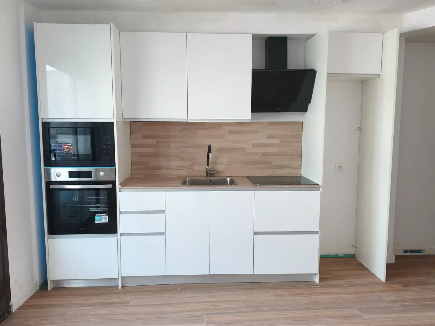 Kitchen of Study for sale in Santa Coloma de Farners  with Air Conditioner, Heating and Parquet flooring
